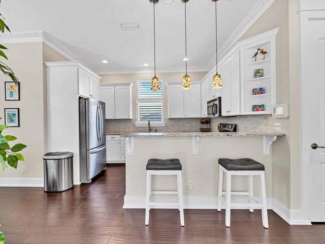 4586 Woodwind Drive, Destin, FL 32541