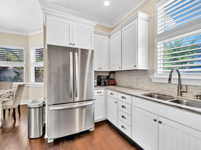 4586 Woodwind Drive, Destin, FL 32541