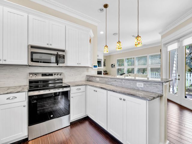 4586 Woodwind Drive, Destin, FL 32541