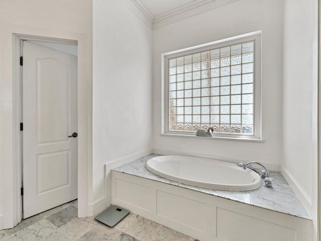 4586 Woodwind Drive, Destin, FL 32541