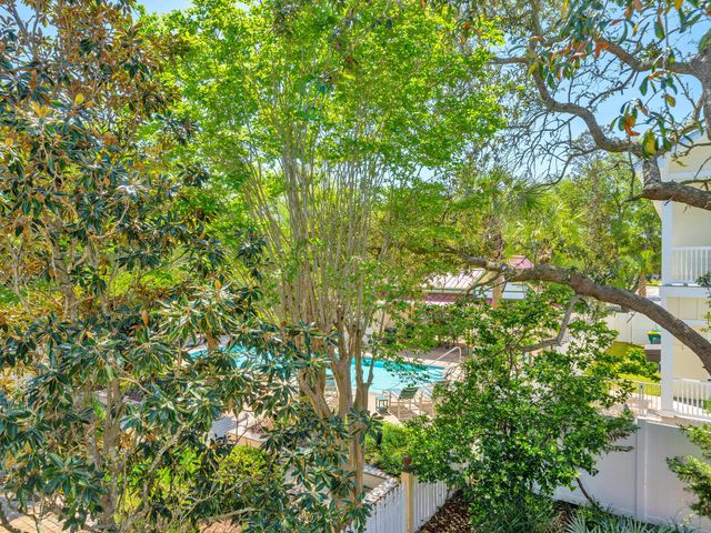 4586 Woodwind Drive, Destin, FL 32541