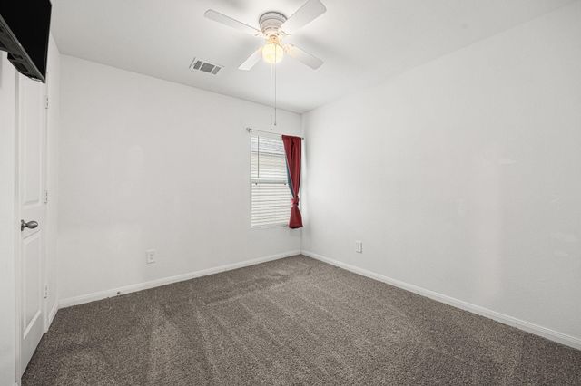 16842 N N Marie Village Drive, Conroe, TX 77306