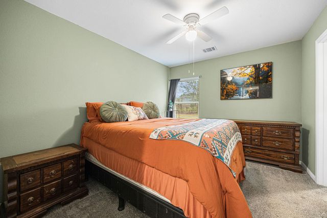 16842 N N Marie Village Drive, Conroe, TX 77306