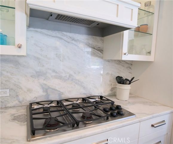 1736 Bayport Way, Newport Beach, CA 92660