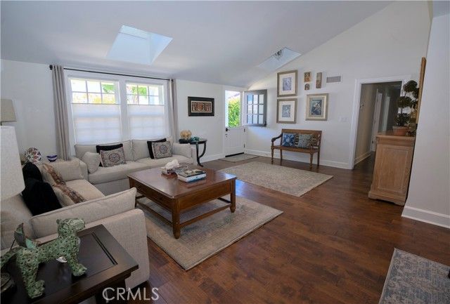 1736 Bayport Way, Newport Beach, CA 92660