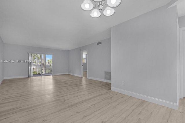 2731 NE 14th St Causeway 232, Pompano Beach, FL 33062