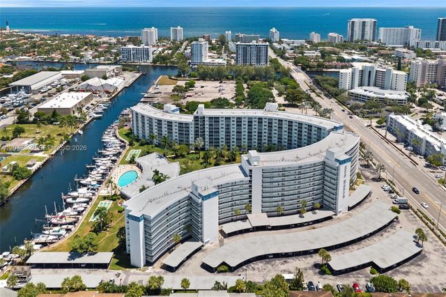 2731 NE 14th St Causeway 232, Pompano Beach, FL 33062