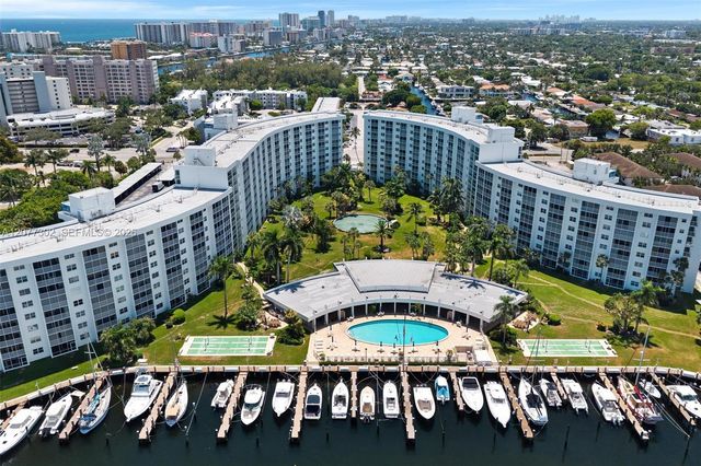 2731 NE 14th St Causeway 232, Pompano Beach, FL 33062