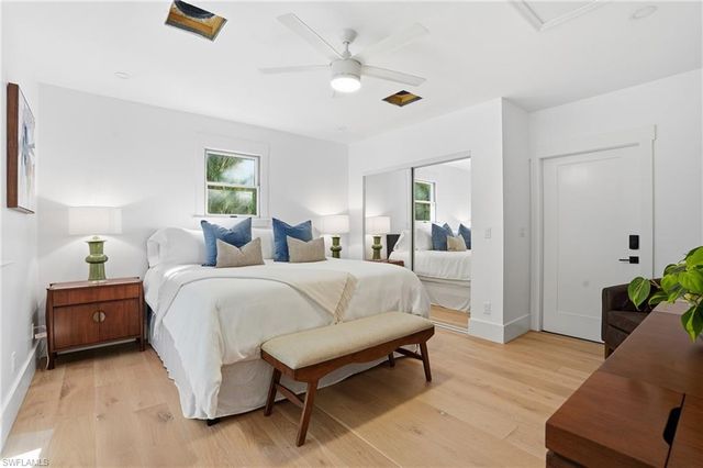 6260 Waxmyrtle WAY, Naples, FL 34109