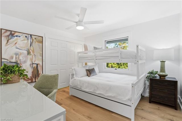 6260 Waxmyrtle WAY, Naples, FL 34109