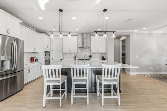 17109 SWEETWATER VILLAGE DRIVE, Lakewood Ranch, FL 34211