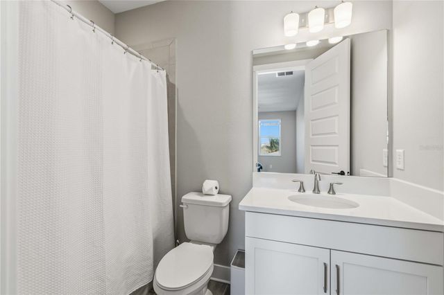 17109 SWEETWATER VILLAGE DRIVE, Lakewood Ranch, FL 34211