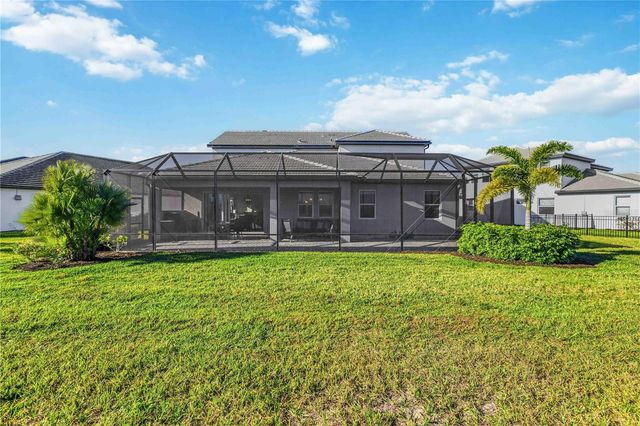 17109 SWEETWATER VILLAGE DRIVE, Lakewood Ranch, FL 34211