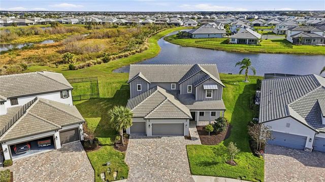 17109 SWEETWATER VILLAGE DRIVE, Lakewood Ranch, FL 34211