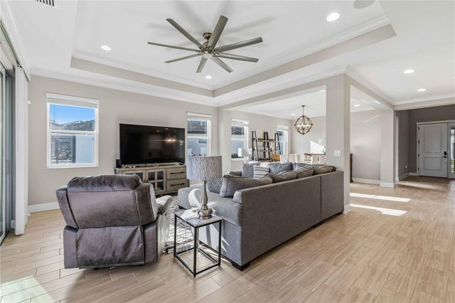 17109 SWEETWATER VILLAGE DRIVE, Lakewood Ranch, FL 34211