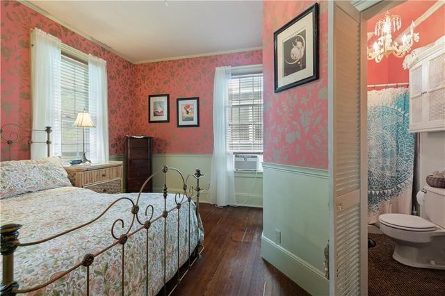 15 Ayrault Street 1, Newport, RI 02840