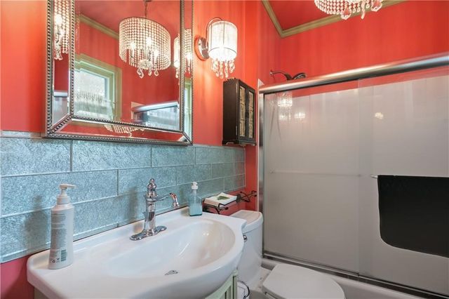 15 Ayrault Street 1, Newport, RI 02840