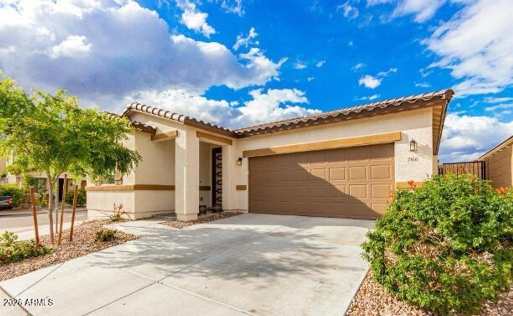 7816 E Billings Street, Mesa, AZ 85207 — exterior