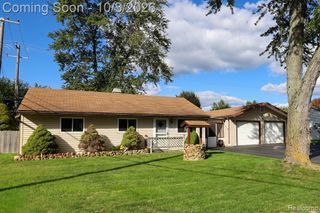 5072 Joangay Boulevard, Waterford, MI 48327