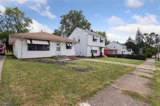 5339 Elmwood Avenue, Maple Heights, OH 44137