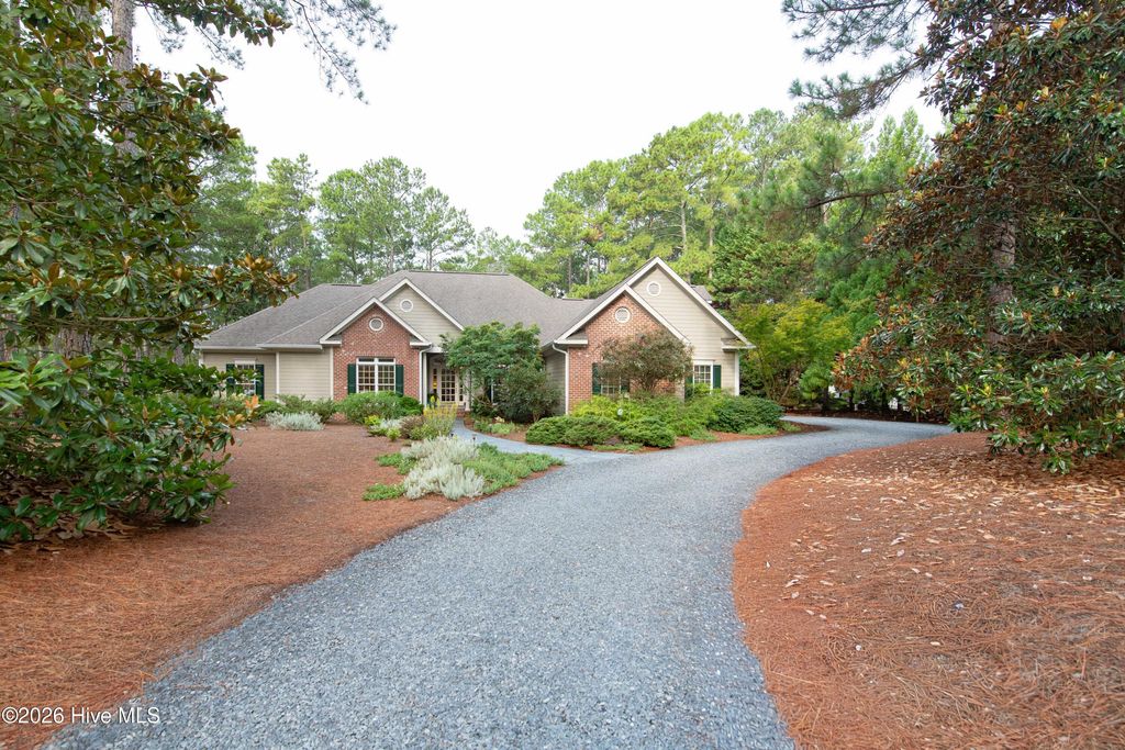 31 Greyabbey Drive, Pinehurst, NC 28374
