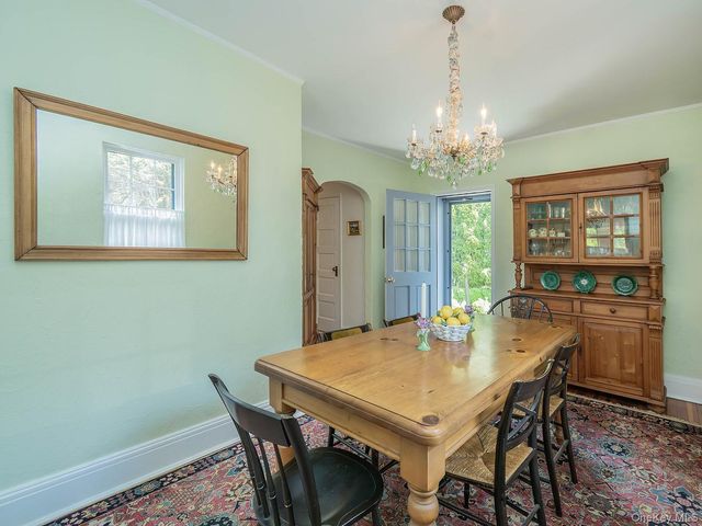 227 Littleworth Lane, Sea Cliff, NY 11579