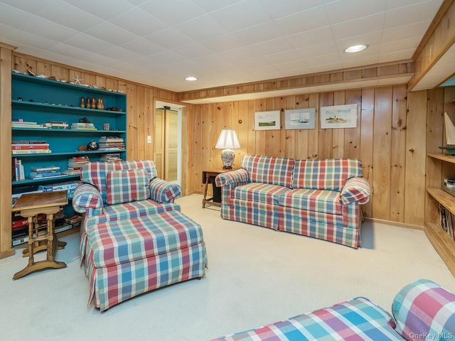 227 Littleworth Lane, Sea Cliff, NY 11579