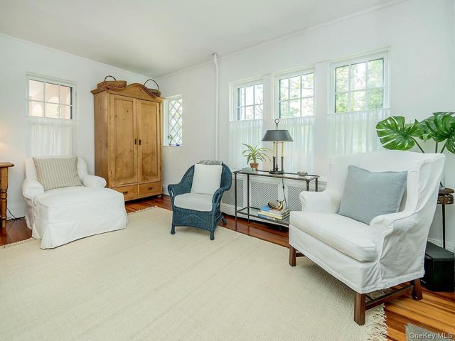227 Littleworth Lane, Sea Cliff, NY 11579