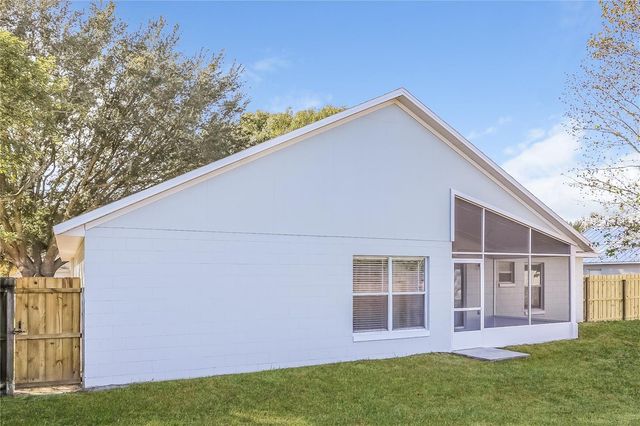 3007 E BEAUMONT LANE, Eustis, FL 32726