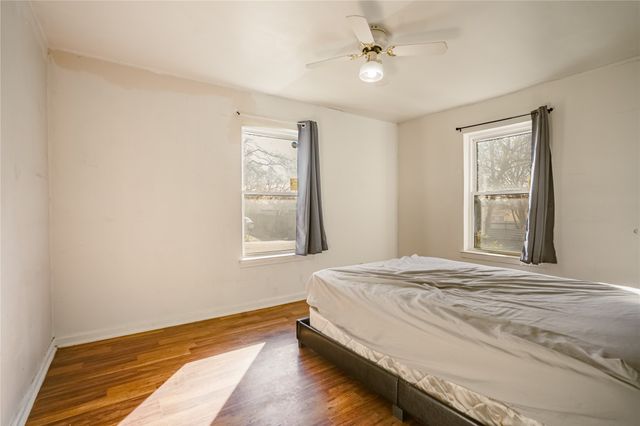 3258 Abney Avenue, Fort Worth, TX 76110