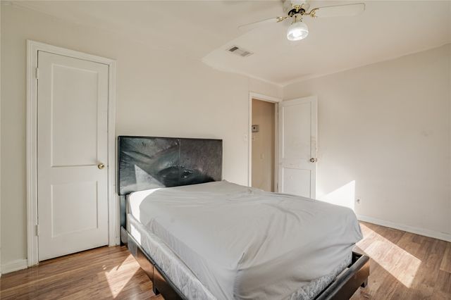 3258 Abney Avenue, Fort Worth, TX 76110