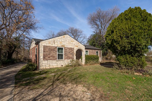 3258 Abney Avenue, Fort Worth, TX 76110