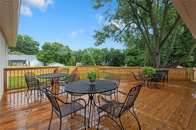 1304 Nashua Road, Liberty, MO 64068