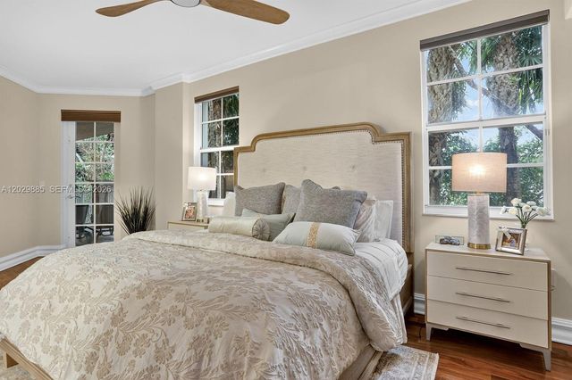 1200 Hillsboro Mile 2203, Hillsboro Beach, FL 33062