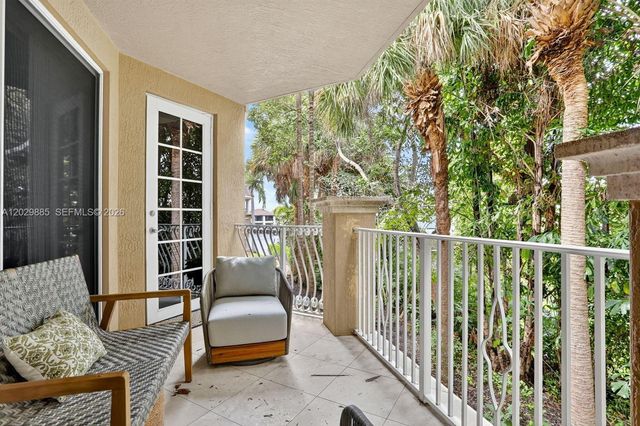 1200 Hillsboro Mile 2203, Hillsboro Beach, FL 33062