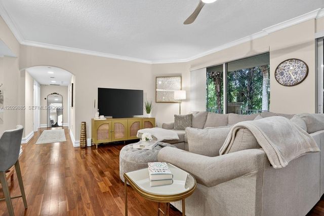 1200 Hillsboro Mile 2203, Hillsboro Beach, FL 33062