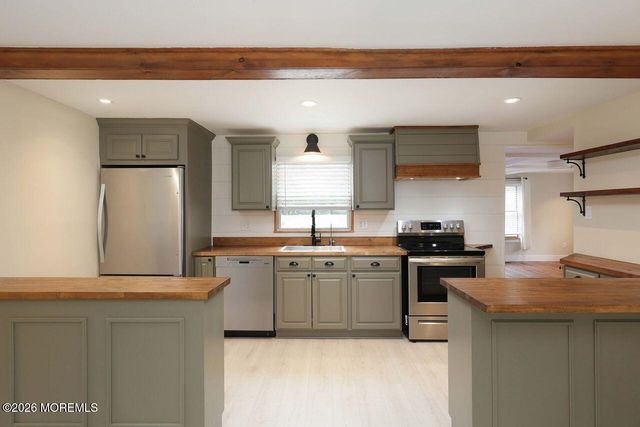 554 N 3rd Street, Hammonton, NJ 08037