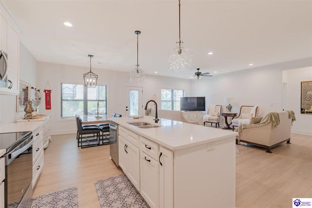 105 Marion Court, Elizabethtown, KY 42701
