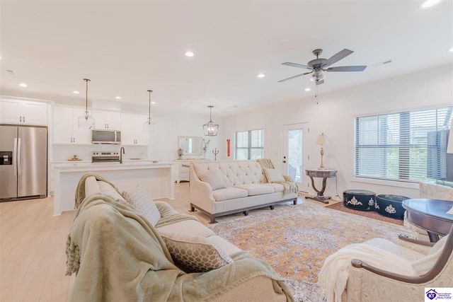 105 Marion Court, Elizabethtown, KY 42701