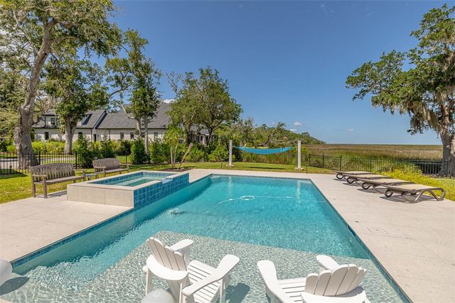 166 Hampton Point Drive, St Simons Island, GA 31522