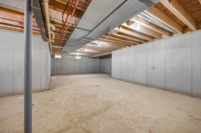5264 Century Bay Avenue, Ashtabula, OH 44004
