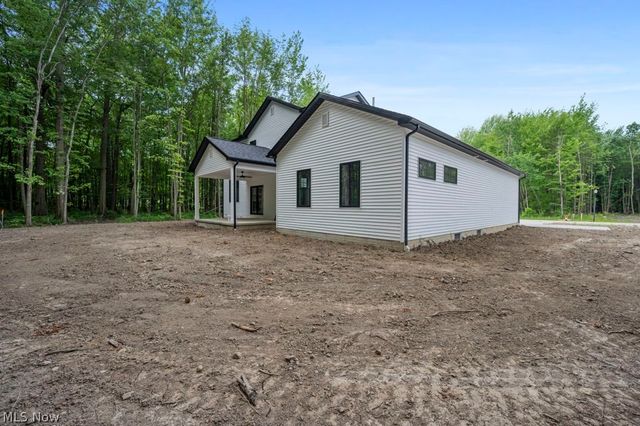 5264 Century Bay Avenue, Ashtabula, OH 44004