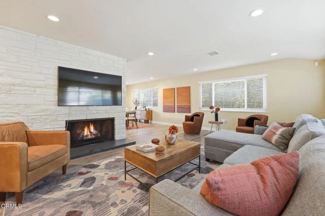 357 Oakcliff Road, Monrovia, CA 91016