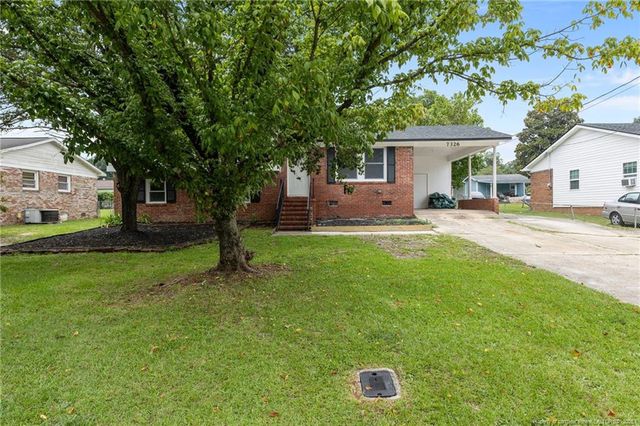 7326 Hyannis Drive, Fayetteville, NC 28304
