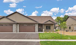 1043 Legend Lane, River Falls, WI 54022