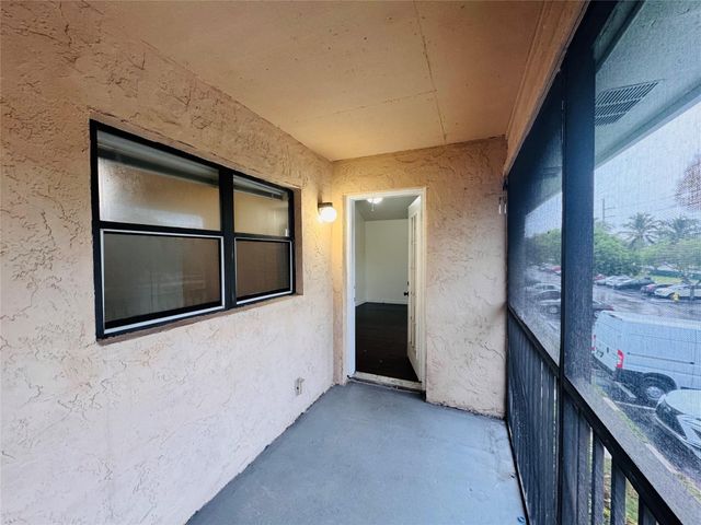 4090 N Pine Island Rd 301, Sunrise, FL 33351