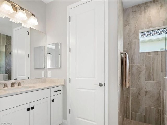 3980 Pegasus WAY, Naples, FL 34120