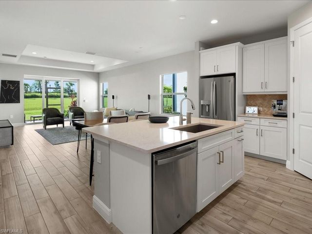 3980 Pegasus WAY, Naples, FL 34120