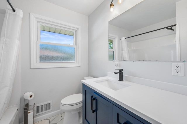 5358 Mulberry DRIVE, Greendale, WI 53129