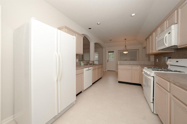 21315 River Knoll Lane, Katy, TX 77449